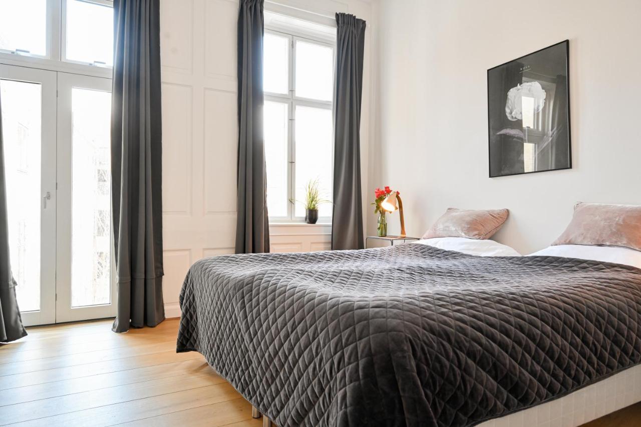Sanders Arrow - Chic Three-Bedroom Apartment In The Middle Of Копенгаген Екстер'єр фото
