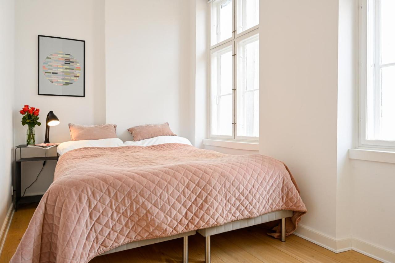 Sanders Arrow - Chic Three-Bedroom Apartment In The Middle Of Копенгаген Екстер'єр фото
